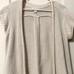Knitted short sleeved top